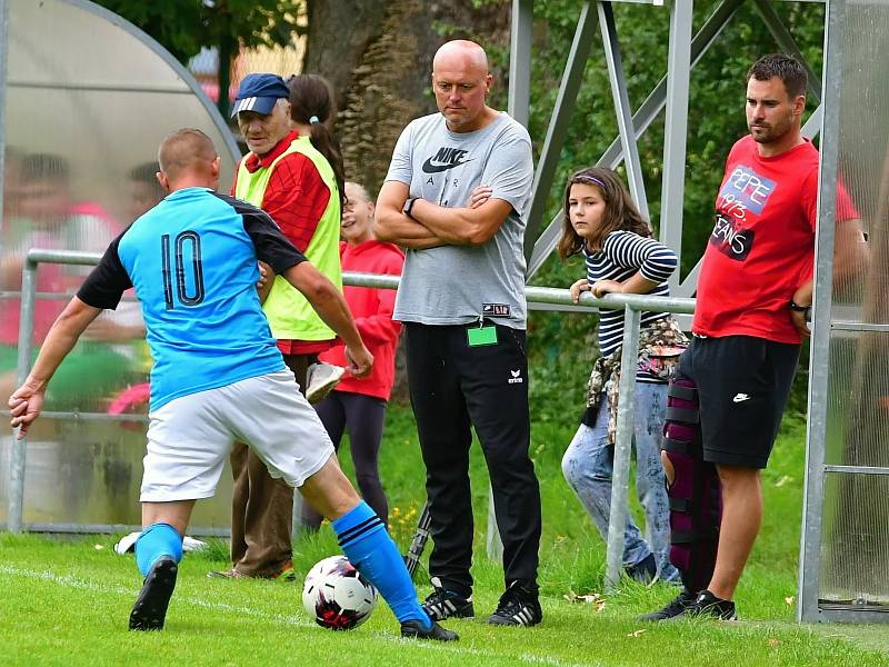 Hroznětín deklasoval v domácí premiéře krajského přeboru Františkovy Lázně vysoko 7:1.