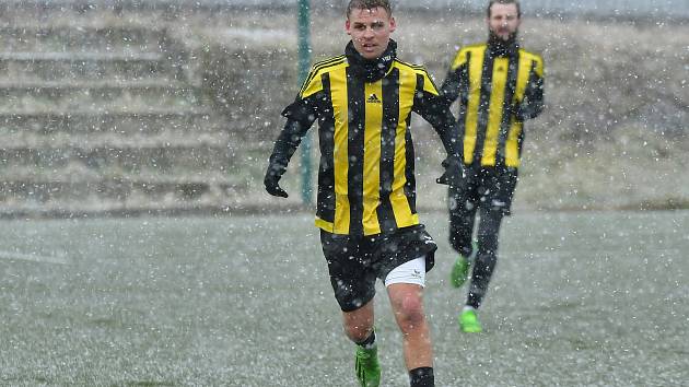 FK Ostrov - FK Olympie Březová 2:2 (2:1).