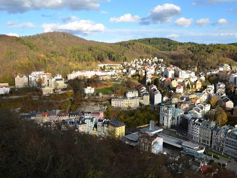 Místo, na kterém vzniklo centrum Karlových Varů, zůstávalo dlouhou dobu mimo zájem populace.