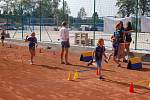 Nové beachvolejbalové hřiště o čtyřech kurtech bylo slavnostně otevřeno v karlovarských Tuhnicích.