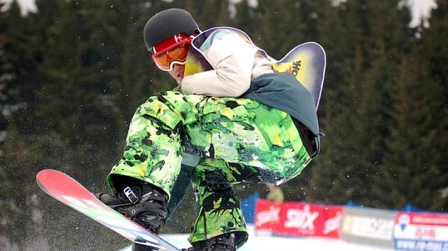 Snowboard: Nejlepším závodníkem se stal Martin Matoušek z Karlových Varů -  Karlovarský deník