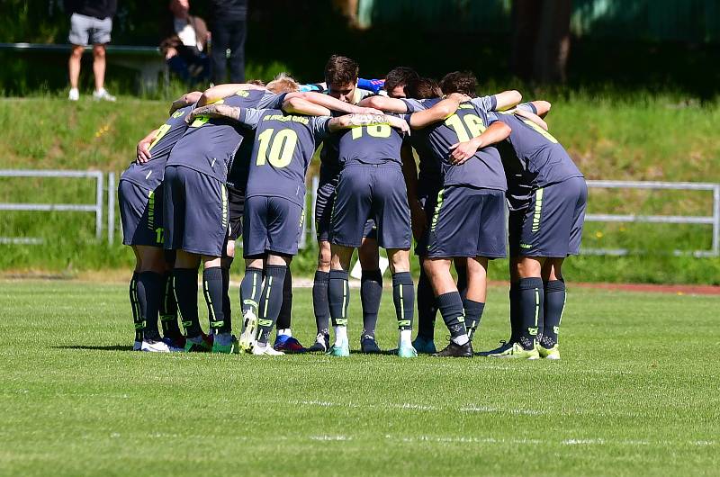 Chebská Hvězda porazila v derby v rámci Fortuna divize A Mariánské Lázně 3:1.