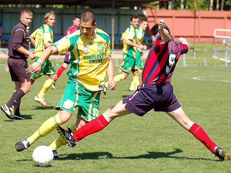 V krajském přeboru hostila karlovarská Lokomotiva lídra tabulky, juniorku sokolovského Baníku.