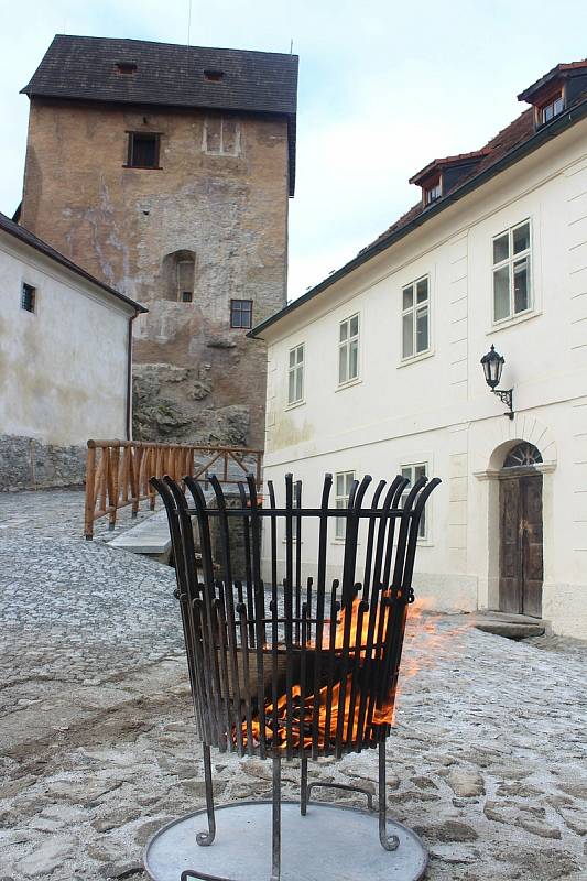 Relikviář svatého Maura má zbrusu novou interaktivní expozici, která se nachází v nově zrekonstruovaných Pluhovských domech.