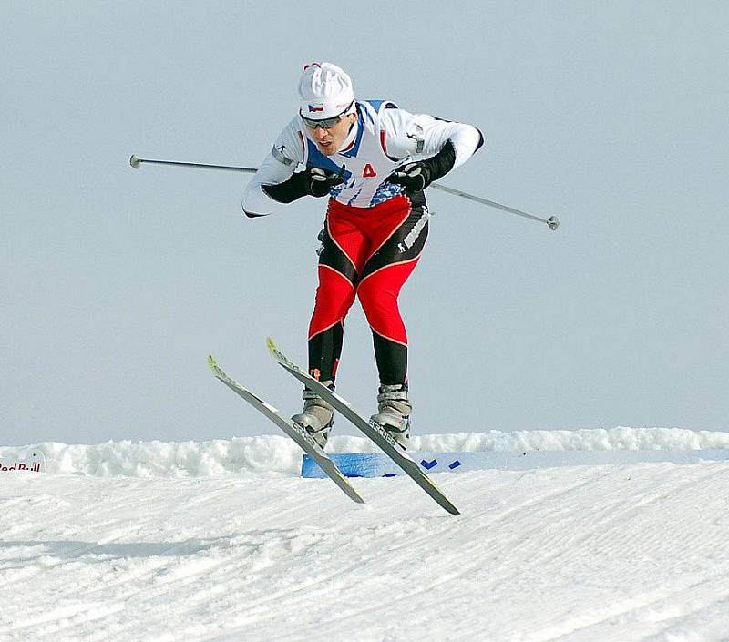 Sobotní den patřil na Božím Daru adrenalinovému skikrosovému Red Bull Nordix 2011 na běžkách.