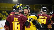 HC Baník Sokolov – HC Dukla Jihlava 1:2 (0:0, 1:1, 0:1).