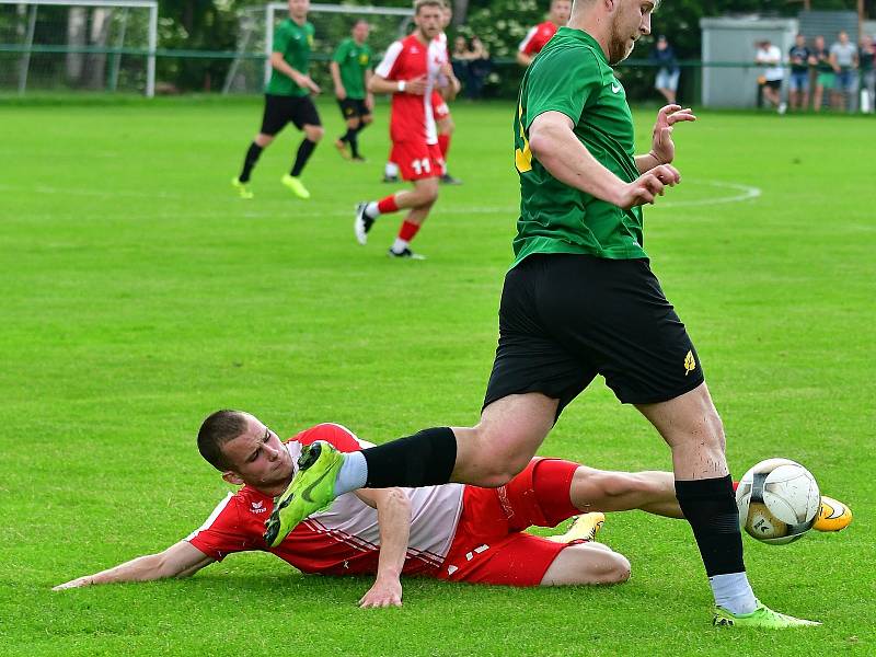 Po neúspěšném angažmá v karlovarské Slavii zamířil Daniel Nimrichter zpět do březovské Olympie.