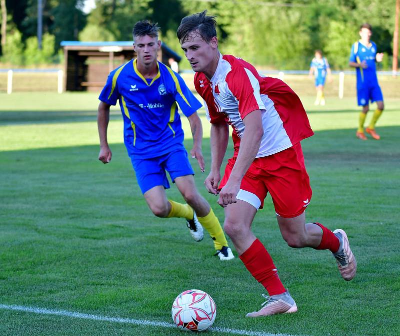 Karlovarská Slavia remizovala 2:2 s mariánskolázeňskou Viktorií.