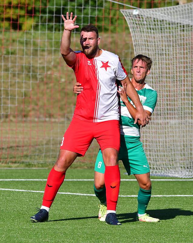 Fotbalisté karlovarské Slavie porazili v prvním kole Fortuna ČFL A rezervu Bohemians 2:0.