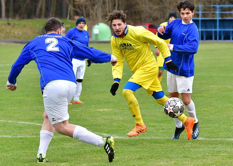 Fotbalisté Dalovic slavili vysokou výhru 6:0 nad Jáchymovem (modrém).