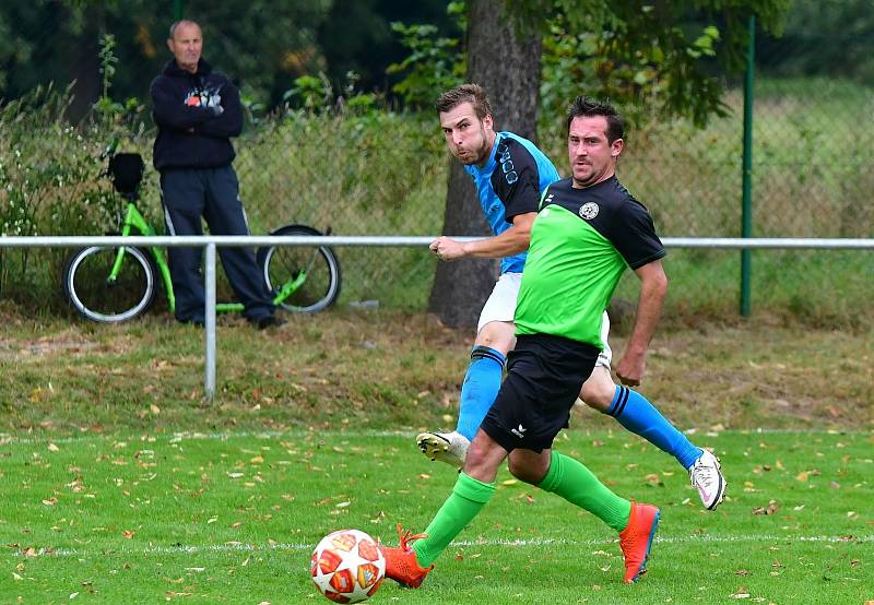 Fotbalisté Hroznětína uspěli i ve třetím domácím utkání krajského přeboru, když porazili Nové Sedlo 2:0.