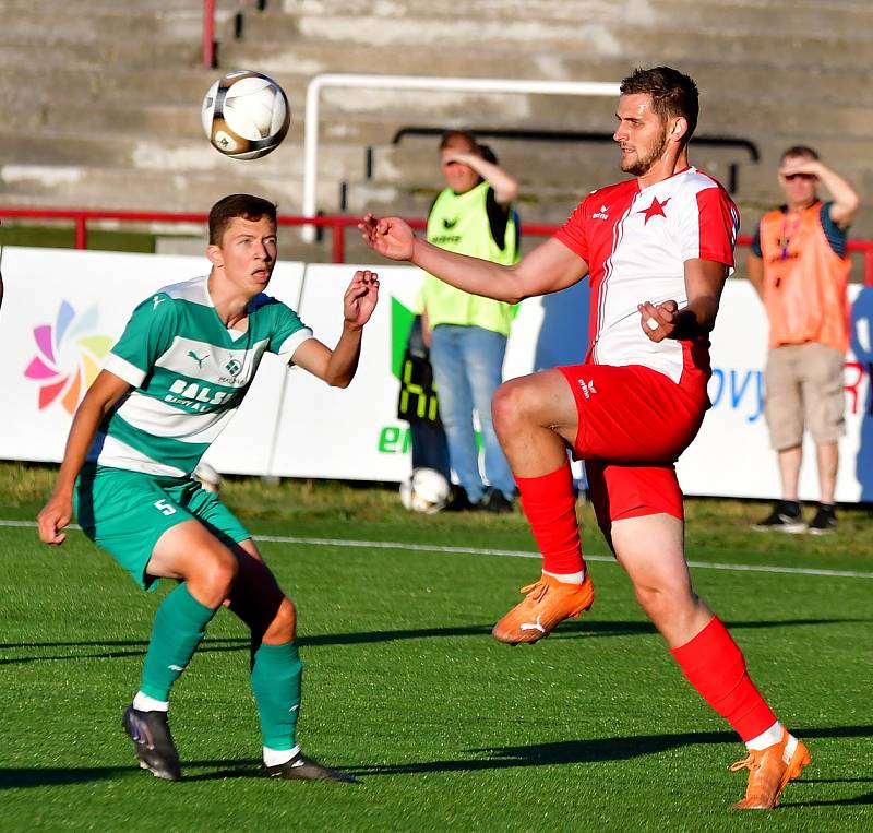 Fotbalisté karlovarské Slavie porazili v prvním kole Fortuna ČFL A rezervu Bohemians 2:0.