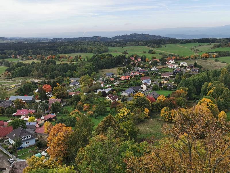 Zřícenina hradu Andělská hora přitahuje lidi už desítky let