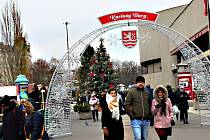 Vánoční trhy zvou do centra Karlových Varů
