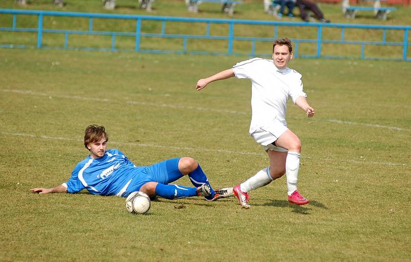 I. A třída: Lokomotiva K. Vary - Chyše A 2:0