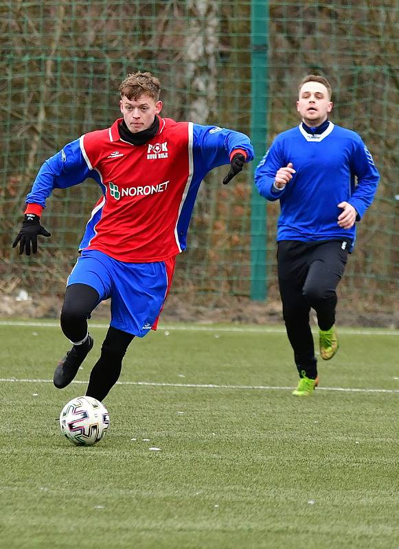 Fotbalisté Nové Role ani ve svém druhém vystoupení na body nedosáhli, když tentokrát podlehli 2:4 Klášterci.