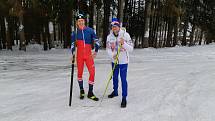 Olympijskou premiéru si odbude v Pekingu Martin Niewiak (vpravo), který se zhostí role servismana české reprezentace mužů.