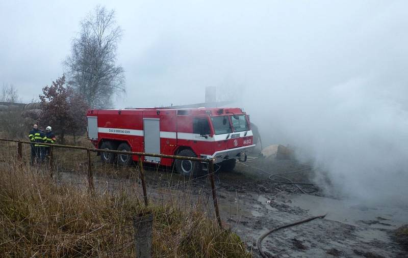 Požár seníku v Mírové způsobil škody za 1,2 milionu korun