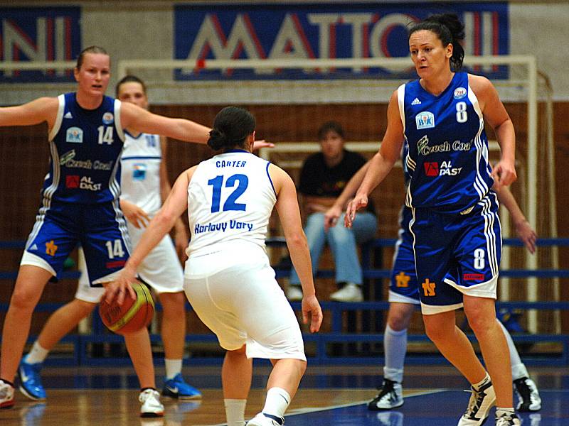 Basketbal, ŽBL: BK Lokomotiva K. Vary – BK Strakonice.