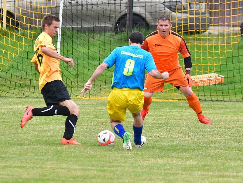 Dalovice i v oslabení vyhrály, když porazily Božičany 2:1.