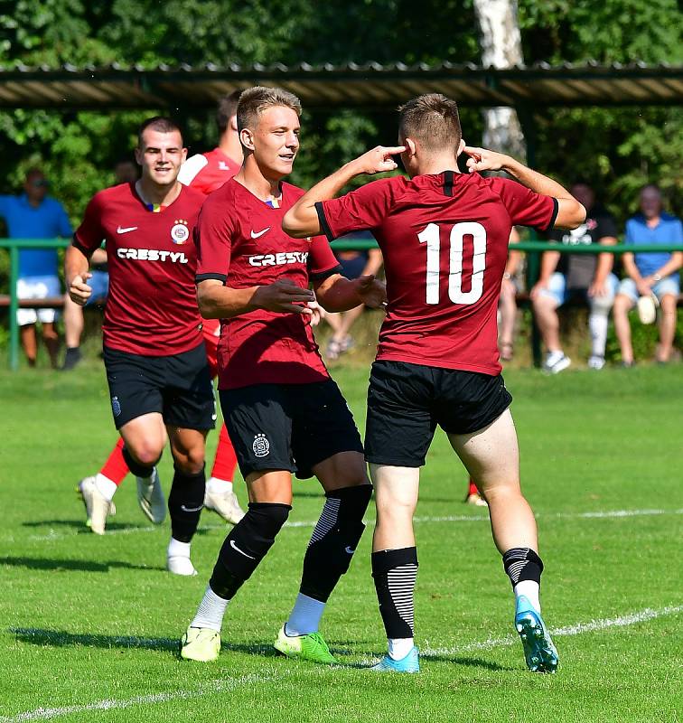 Karlovarská Slavia na závěr letní přípravy nestačila na Spartu Praha U19, které podlehla 3:4.