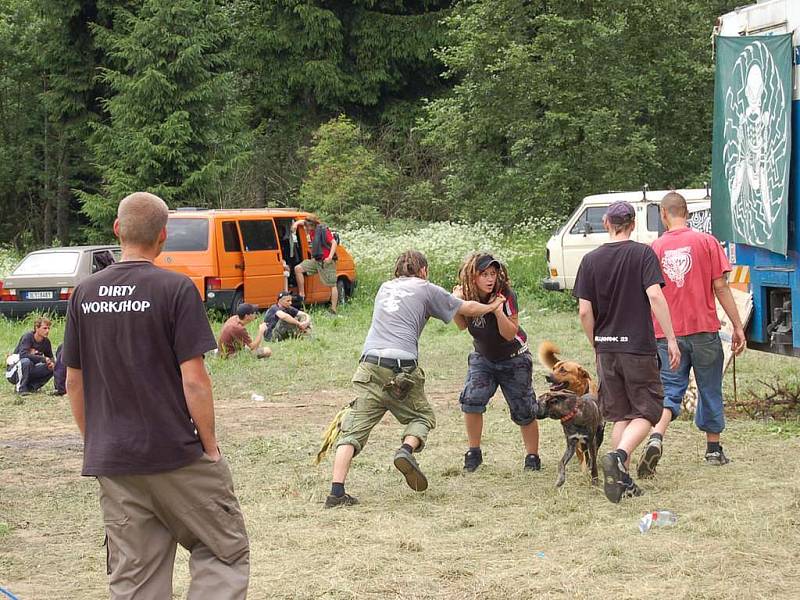 Technoparty v Údrči.