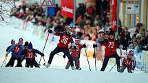 Doprovodný program 3. ročníku Carlsbad Ski Sprintu vyplnili pořadatelé vloženými závody. Na trati se tak objevily lyžařské naděje všech věkových kategorií.