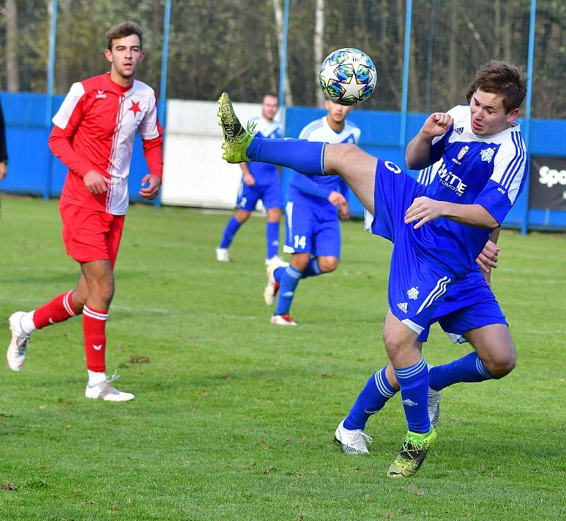 Nejdek sestřelil pěti góly rezervu karlovarské Slavie.