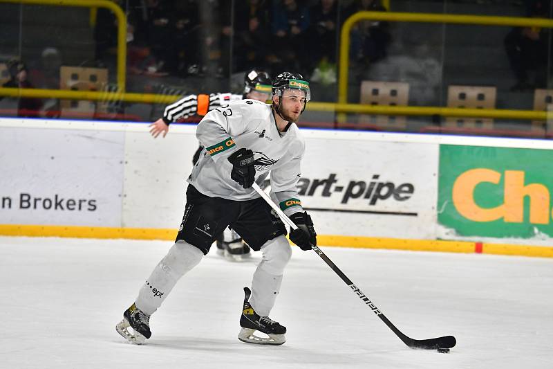 HC Baník Sokolov – SK Horácká Slavia Třebíč 3:0 (2:0, 0:0, 1:0).