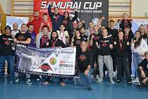 Výprava Alpha Gymu Karlovy Vary se o víkendu představila na Samurai Cupu, kde dosáhla na úctyhodných čtrnáct cenných kovů.