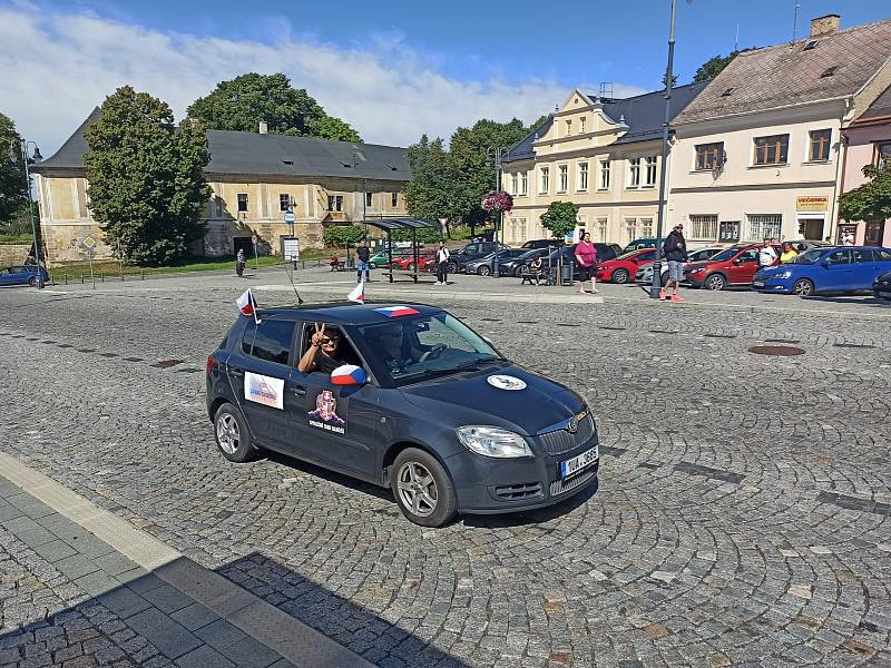 Turné Andreje Babiše po Karlovarském kraji. Zastávka v Toužimi.