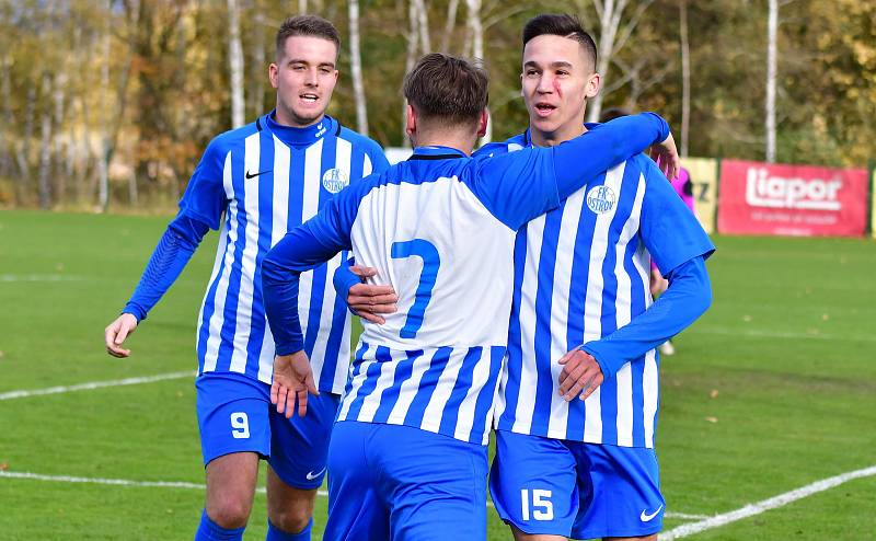 Ostrov zvládl důležitý souboj s Benešovem, vyhrál 3:0.