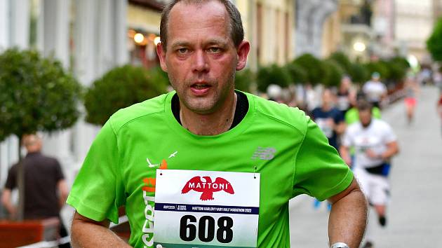 Petr Kulhánek si o víkendu připsal na konto další start na Mattoni 1/2Maratonu Karlovy Vary, kdy zaběhl čas 1:42,52.