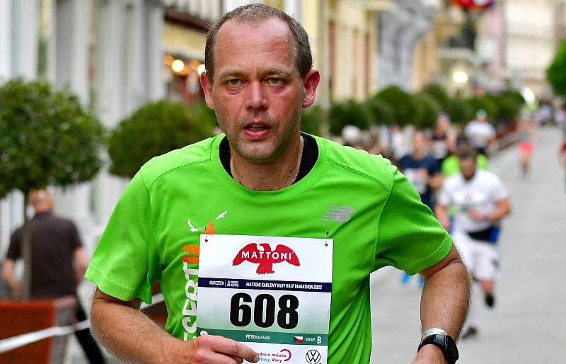 Petr Kulhánek si o víkendu připsal na konto další start na Mattoni 1/2Maratonu Karlovy Vary, kdy zaběhl čas 1:42,52.