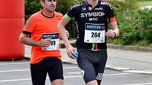 Pátý ročník Mattoni 1/2Maratonu Karlovy Vary ozdobily skvělé časy, když se nejrychlejšímu muži i ženě podařilo zaběhnout rekord závodu.