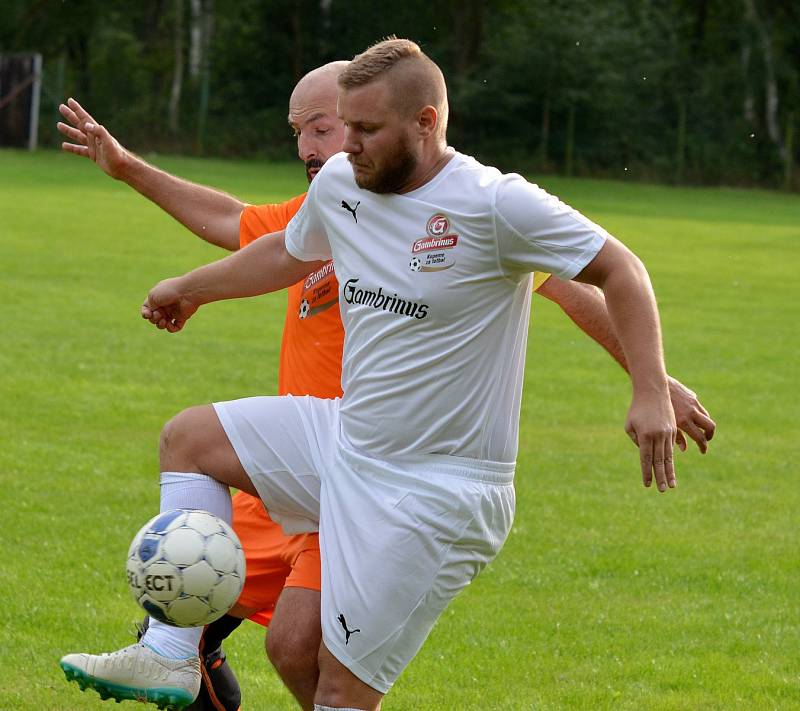 Pohár OFS: Březová – Kyselka 4:0 (2:0).