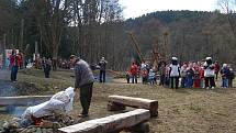 V botanické zahradě v Bečově se konalo tradiční vítání jara, které přilákalo davy návštěvníků.