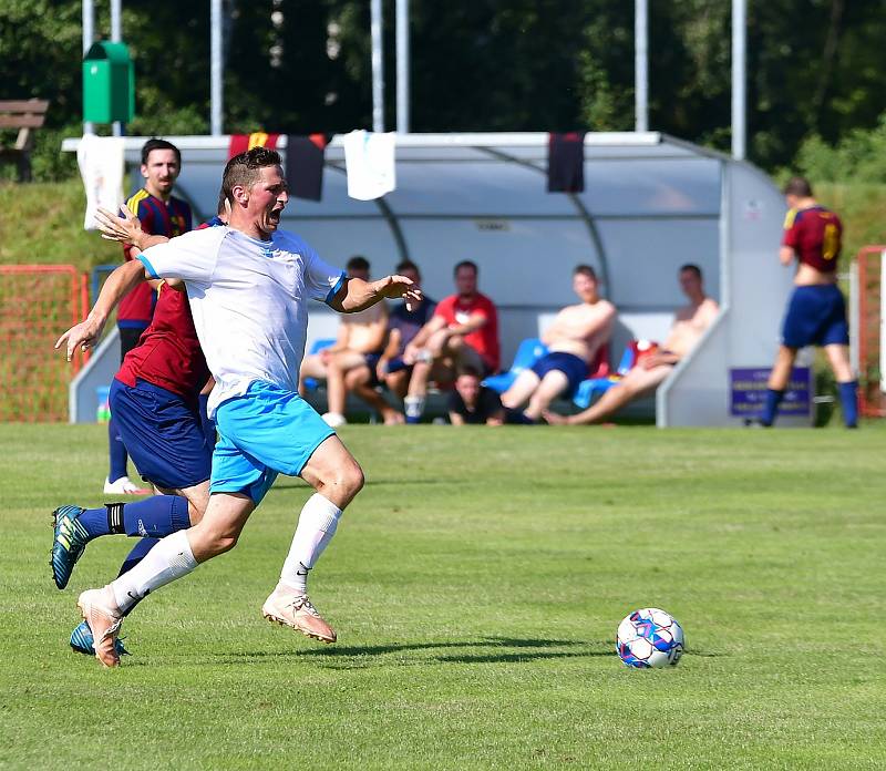 První místo si připsala na novorolském letním turnaji hroznětínská Olympie, která dosáhla v přípravě na zlatý turnajový hattrick.