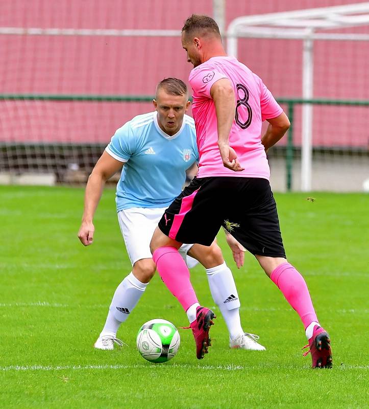 Dvory zvládly domácí premiéru, porazily Kynšperk 4:0.