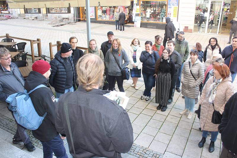 Karlovarské muzeum společně se Židovskou obcí Karlovy Vary připravilo u příležitosti Křišťálové noci zajímavou komentovanou prohlídku města.