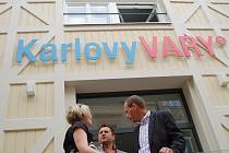 Karlovy Vary se dočkaly nového infocentra.