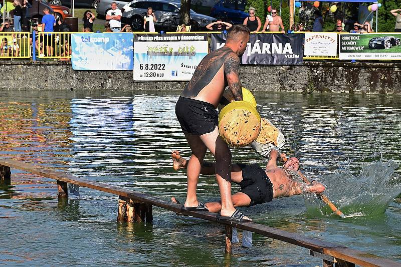 Water cup - přejezd přes rybník v Řimovicích.