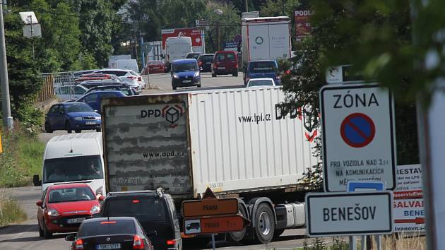 Částečná uzavírka ochromila Benešov