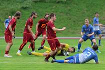 Fotbalisté Votic po šesti výhrách v řadě doma podlehli Poděbradům 0:4.