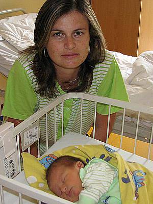 Brášky se 28. července dočkala pětiletá Nelinka Králová z Radošovic. Manželům Janě a Milošovi se synek Štěpán narodil osm minut po půlnoci, vážil 3,35 kg a měřil 51 cm.
