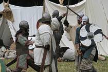 V Bedrčném prolijí předposlední srpnový víkend krev Vikingští a Slovanští bojovníci.