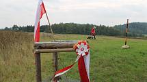 Spolku českých vlastenců přibyla na praporu zborovská stuha.