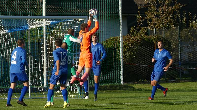 Nespeky v domácím prostředí porazily Lhotu těsně 1:0.