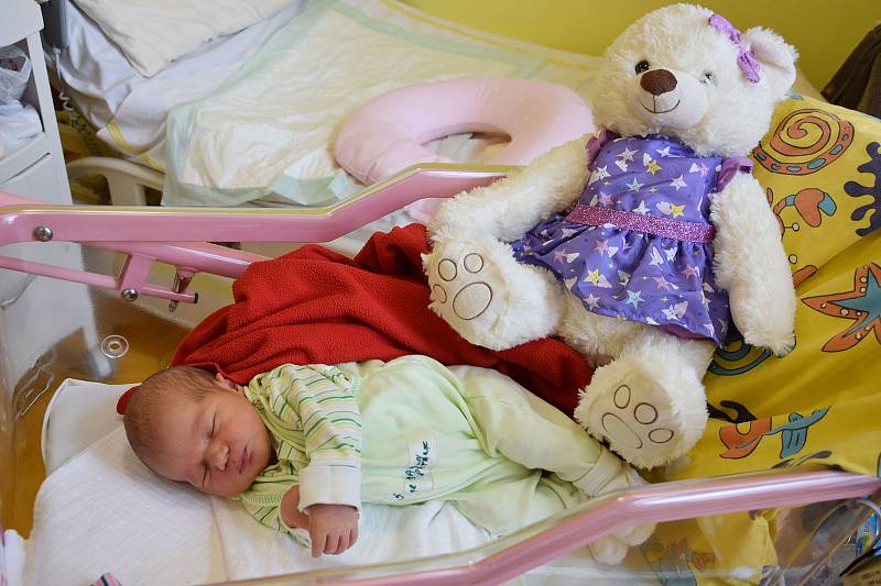 Stefanie Karbanová se Michaele Muránské a Jindřichu Karbanovi narodila v benešovské nemocnici 17. srpna 2021 ve 13.17 hodin, vážila 3440 gramů. Doma v Hvězdonicích ji čekala sestřička Emma (2,5).