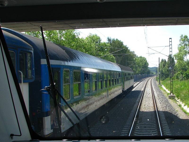 RegioPanter ladně svištěl po koridoru 160 km/h.